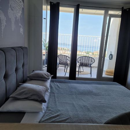 Studio Apartment Lanterna زادار المظهر الخارجي الصورة